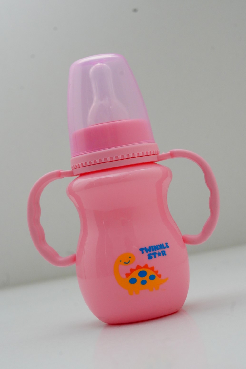 Twinkle Star Opaque Baby Feeder - With Handle ( M / 150 Ml) 