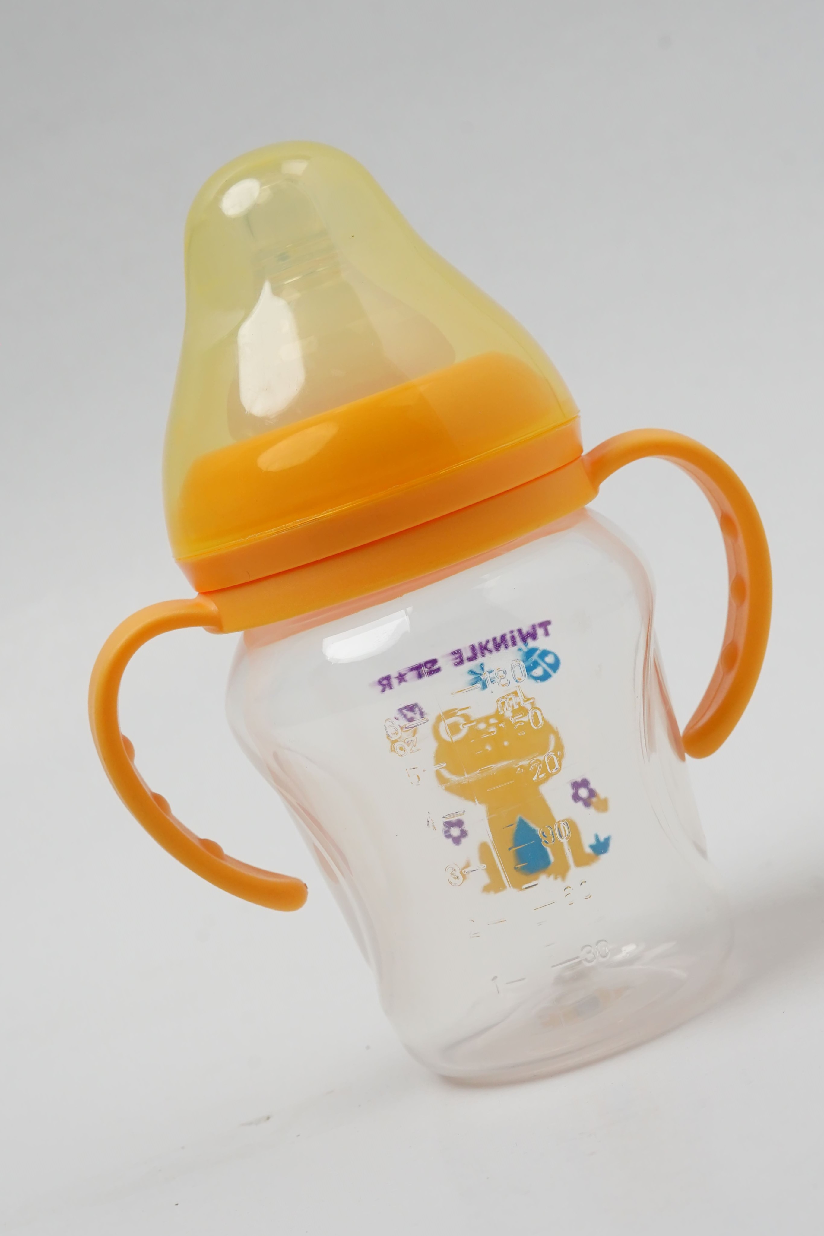 Twinkle Star Wide Neck Transparent Baby Feeder- With Handle (medium / 180 Ml/ 6 Onz )